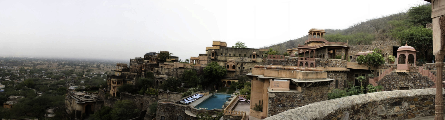 Neemrana-1.jpg
