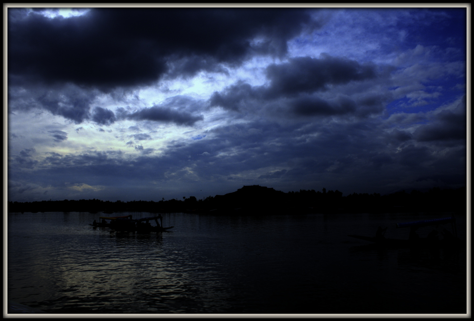 Dal-Lake-evening.jpg