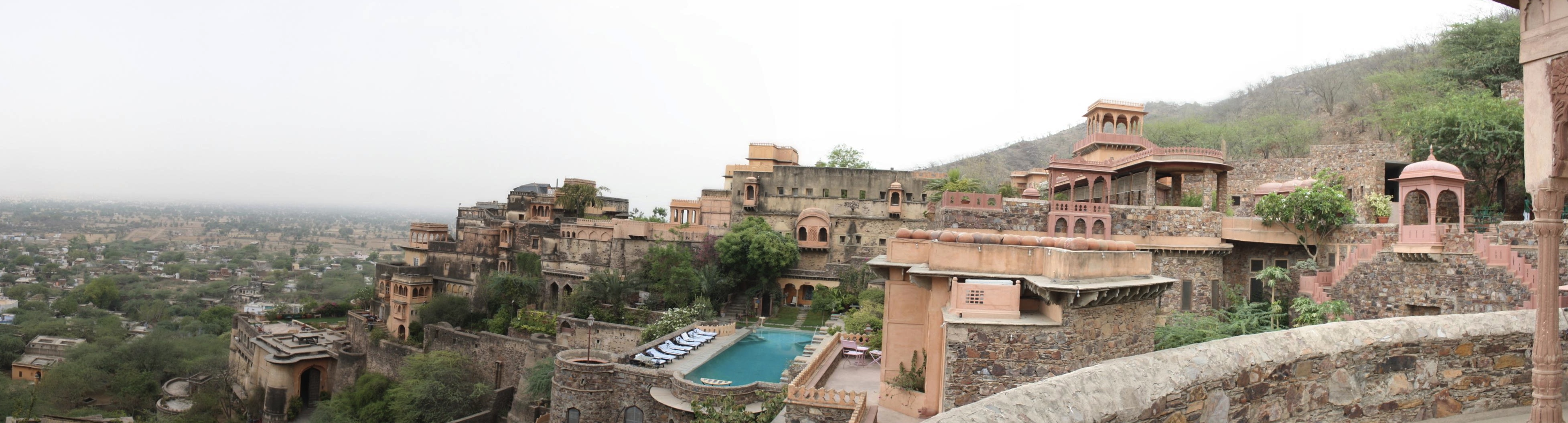 Neemrana-1.jpg